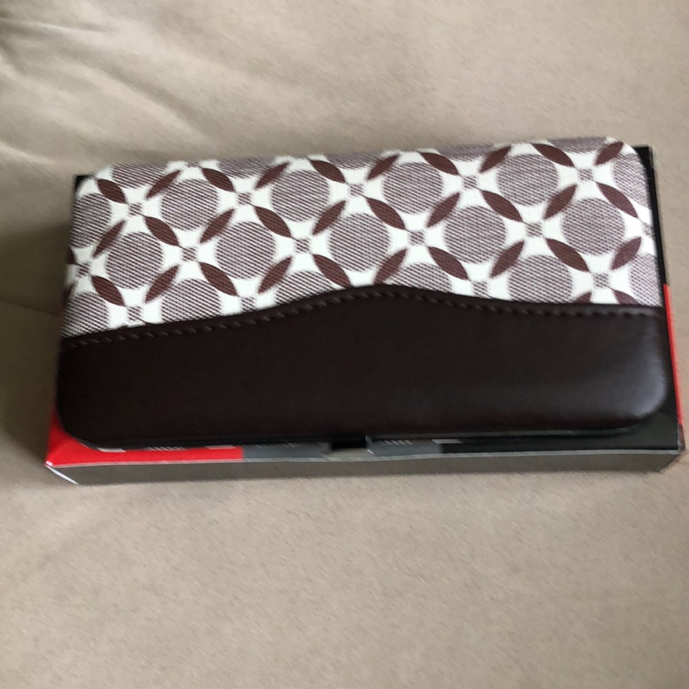 - Manicure Set - Picture 6 of 7